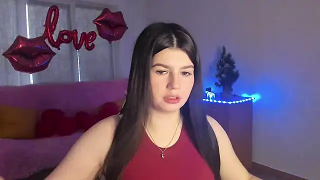 KisaModel online show from March 13, 2026, 1:21 am