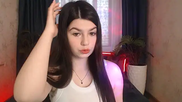 KisaModel online show from March 25, 2026, 1:28 am