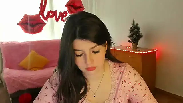 KisaModel online show from March 19, 2026, 8:03 am