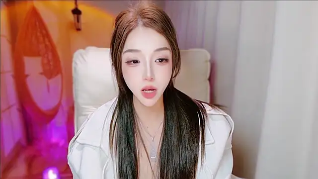 Snapshot of zizi-a chatting on February 11, 2026, 6:30 pm zizi-a online show from February 11, 2026, 6:30 pm