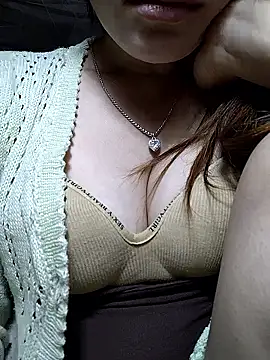 neko-nancy online show from April 18, 2026, 3:20 am