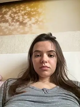 Snapshot of ALittleGrayRabbit chatting on December 17, 2025, 10:42 am ALittleGrayRabbit online show from December 17, 2025, 10:42 am