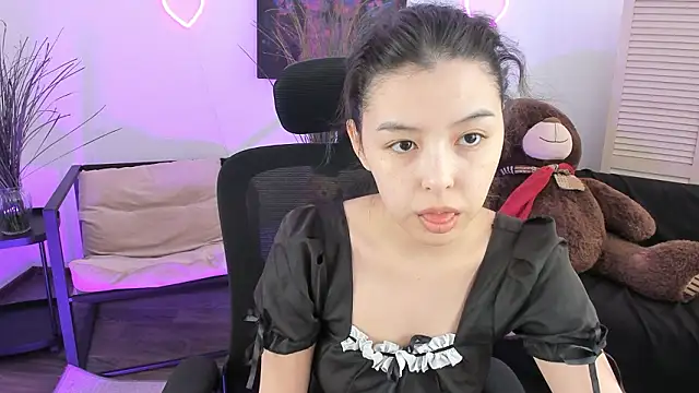 SirenMystiq online show from March 8, 2026, 7:11 am