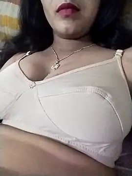 kanika05 online show from April 15, 2026, 12:42 pm