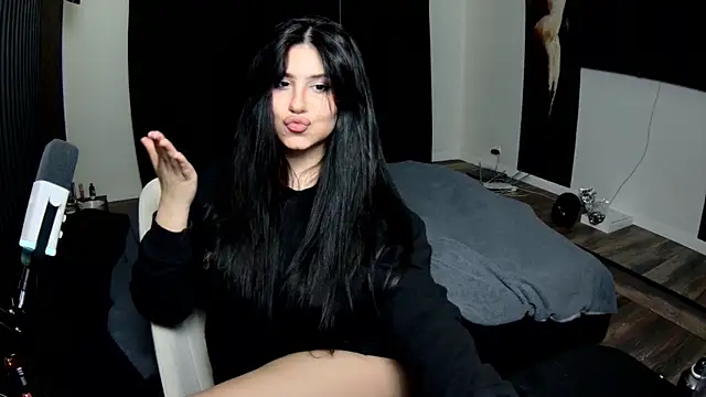 Nicole Pars online show from March 1, 2026, 4:40 pm