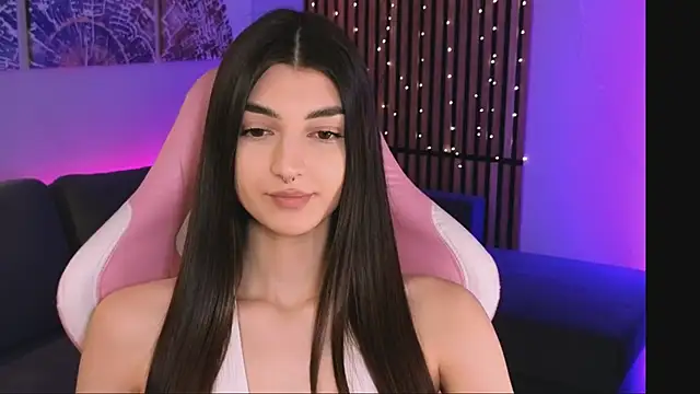 LilyShine  online show from February 9, 2026, 2:37 pm