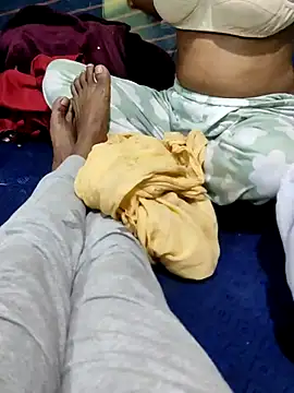 Snapshot of Cuple_masti72 chatting on February 2, 2026, 7:35 pm Cuple masti72 online show from February 2, 2026, 7:35 pm