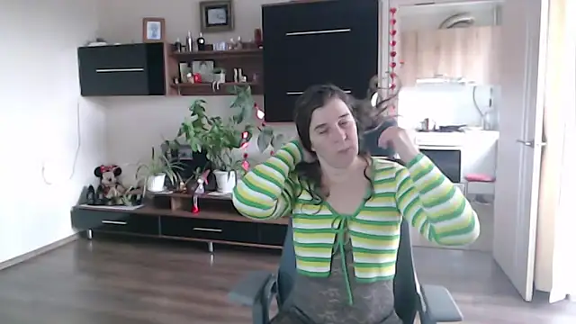 SofiaBoone online show from February 27, 2026, 8:03 am