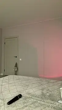 Snapshot of IsKiku chatting on January 8, 2026, 5:08 pm IsKiku online show from January 8, 2026, 5:08 pm