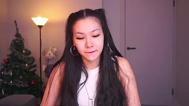 DonaPelligrino online show from December 16, 2025, 5:33 am