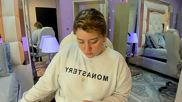 Snapshot of rousse_millers chatting on April 30, 2026, 12:45 pm rousse millers online show from April 30, 2026, 12:45 pm