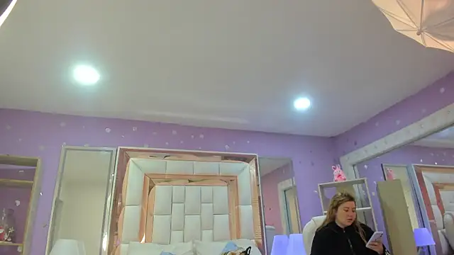 Snapshot of rousse_millers chatting on May 20, 2026, 2:14 pm rousse millers online show from May 20, 2026, 2:14 pm