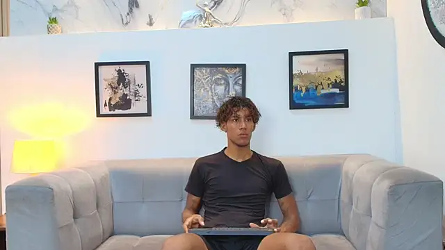 YOUNG GUYS1 online show from February 13, 2026, 1:27 am