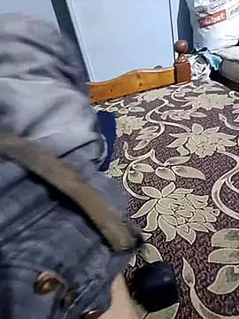 Snapshot of AnyBridge2 chatting on March 6, 2026, 7:31 pm AnyBridge2 online show from March 6, 2026, 7:31 pm