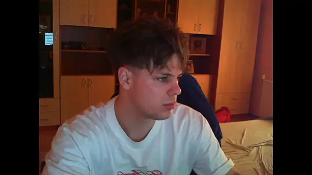 GymGuy0505 online show from March 6, 2026, 5:57 am