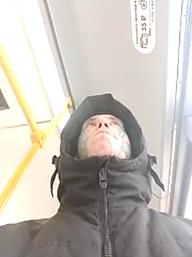 VERLIEBER11 online show from December 14, 2025, 8:53 am