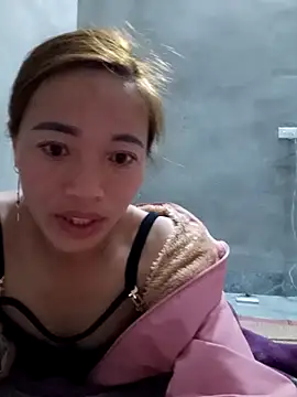 little-effy online show from December 21, 2025, 9:04 pm