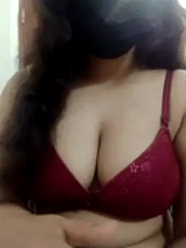 Snapshot of nosrat014 chatting on February 14, 2026, 5:46 pm nosrat014 online show from February 14, 2026, 5:46 pm