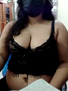 Snapshot of nosrat014 chatting on February 16, 2026, 12:37 pm nosrat014 online show from February 16, 2026, 12:37 pm