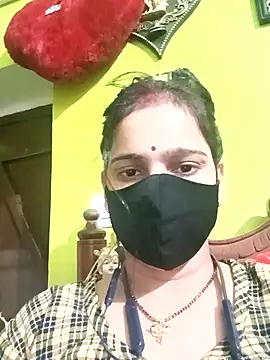 Snapshot of Lali-laila chatting on December 14, 2025, 5:18 pm Lali-laila online show from December 14, 2025, 5:18 pm