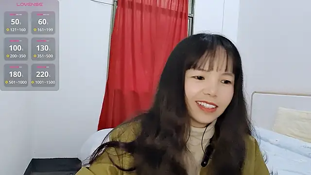 summerxiaojiejie online show from March 4, 2026, 2:19 am