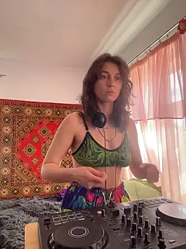 Snapshot of Angelik5371 chatting on June 18, 2026, 10:53 am Angelik5371 online show from June 18, 2026, 10:53 am