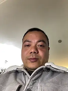 linzi 66 online show from December 16, 2025, 5:55 am