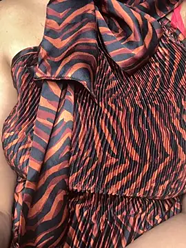 butterflyslay online show from February 22, 2026, 3:02 pm