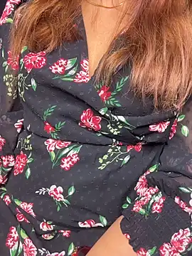 butterflyslay online show from February 6, 2026, 1:51 pm