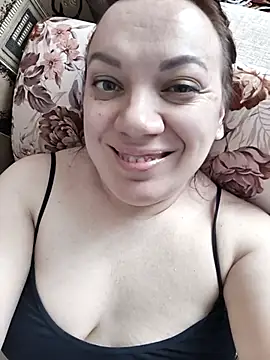 Snapshot of LimonLoveqw chatting on January 18, 2026, 11:24 am LimonLoveqw online show from January 18, 2026, 11:24 am