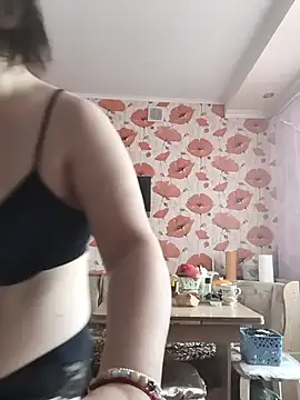 Snapshot of LimonLoveqw chatting on February 20, 2026, 6:26 am LimonLoveqw online show from February 20, 2026, 6:26 am