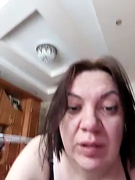 Snapshot of LimonLoveqw chatting on February 2, 2026, 5:39 am LimonLoveqw online show from February 2, 2026, 5:39 am