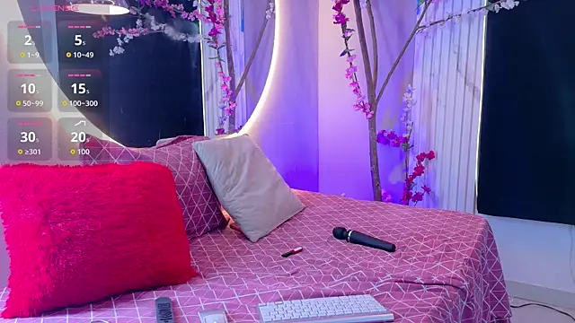 bella moonlight cr online show from April 12, 2026, 3:32 am