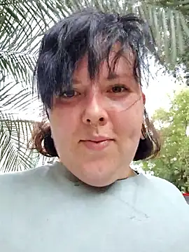 Divine Pouvoir online show from February 17, 2026, 7:55 pm