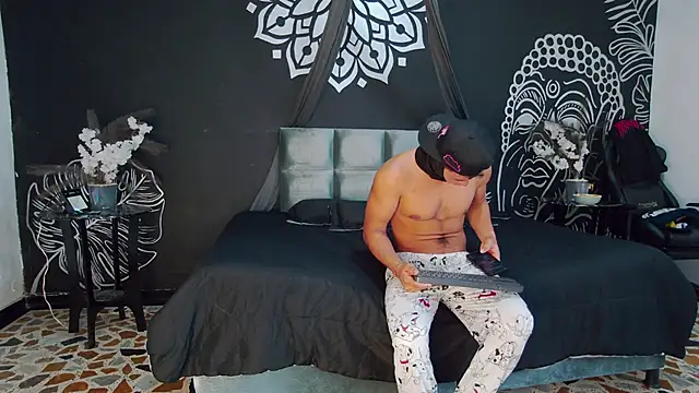 MagnusKnight  online show from January 14, 2026, 1:26 pm