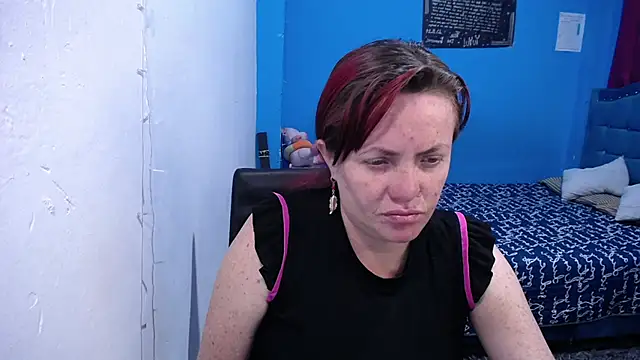 Annelis1 online show from March 3, 2026, 7:21 pm