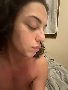 CoquineCharmeuse online show from February 26, 2026, 8:53 pm