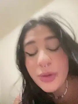 pudizinhaa  online show from December 14, 2025, 4:40 am