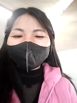 Snapshot of Thikshow2k chatting on December 15, 2025, 5:57 am Thikshow2k online show from December 15, 2025, 5:57 am