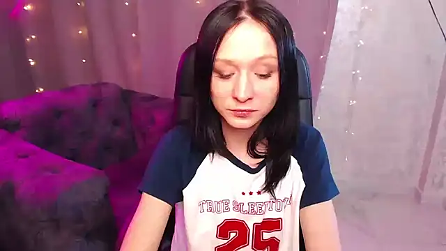 Monaa monna online show from February 3, 2026, 6:40 am