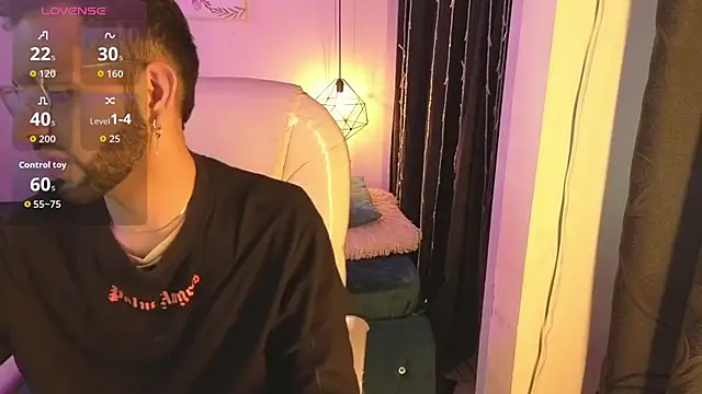 annie and ryan online show from February 14, 2026, 4:02 am