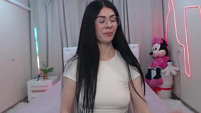 Snapshot of MilaSecret55 chatting on May 16, 2026, 6:45 am MilaSecret55 online show from May 16, 2026, 6:45 am