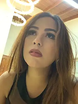 Lunara Vall online show from February 11, 2026, 3:28 am