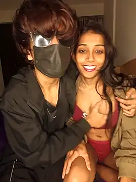 Snapshot of Night_Moon2 chatting on December 17, 2025, 11:32 pm Night Moon2 online show from December 17, 2025, 11:32 pm