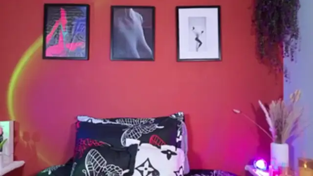 LilithVelvet  online show from February 21, 2026, 11:07 pm