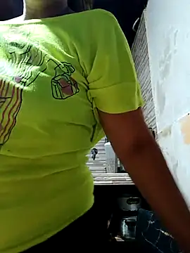 cari75 online show from February 8, 2026, 8:39 pm