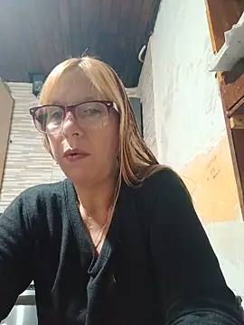 cari75 online show from June 2, 2026, 7:14 pm