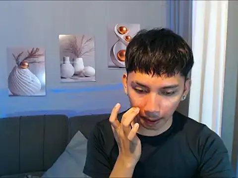 dylan hardfucker online show from March 23, 2026, 1:50 am