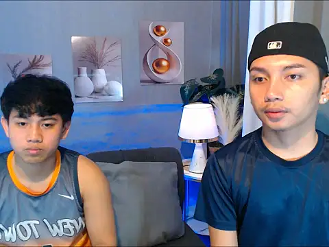 dylan hardfucker online show from March 3, 2026, 2:07 am