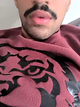 twinkarabboy online show from January 15, 2026, 11:57 am